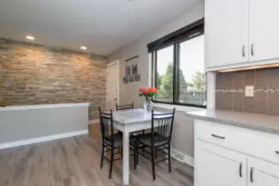 102 Armstrong Ct, Mukwonago, WI 53149 - Photo 1