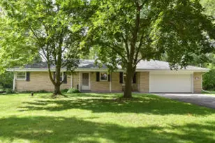 N55W25847 Richmond Rd, Lisbon, WI 53089 - Photo 1