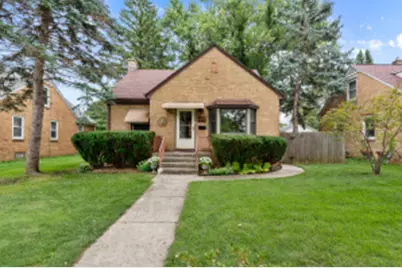 905 S Grand Ave, Waukesha, WI 53186 - Photo 1