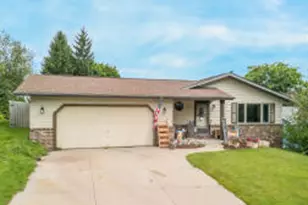 3218 Windsor Pl, West Bend, WI 53090 - Photo 1