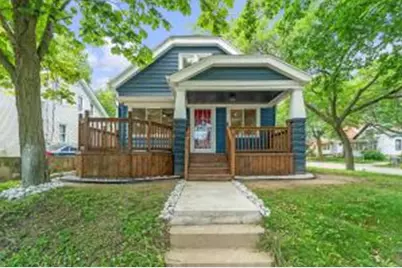 2977 N Richards St, Milwaukee, WI 53212 - Photo 1