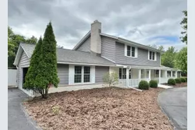 2105  Nagawicka Rd, Delafield, WI 53029 - Photo 1