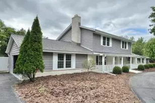 2105 Nagawicka Rd, Delafield, WI 53029 - Photo 1