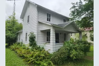 119 N Lincoln St, Elkhorn, WI 53121 - Photo 1