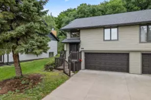 5129 33rd St, La Crosse, WI 54601 - Photo 1