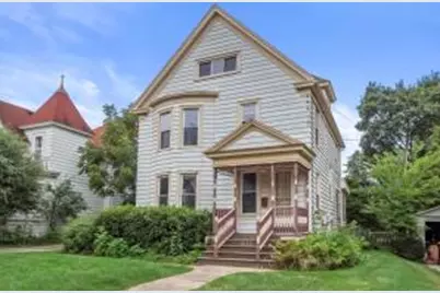 1523 N 70th St, Wauwatosa, WI 53213 - Photo 1