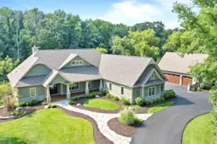 1540 Geneva Club Dr, Geneva, WI 53147 - Photo 1