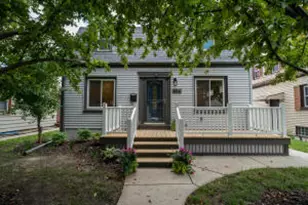 806 S 93rd St, West Allis, WI 53214 - Photo 1