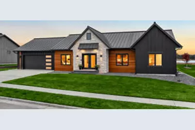 251  Weston Rd, Holmen, WI 54636 - Photo 1