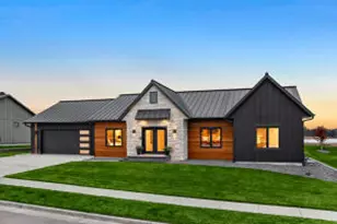 251 Weston Rd, Holmen, WI 54636 - Photo 1