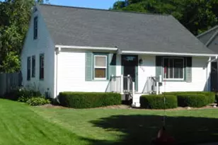 1040 8th Ave, Grafton, WI 53024 - Photo 1