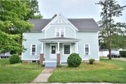 521 N Washington St #521 1/2, Elkhorn, WI 53121 - Photo 1