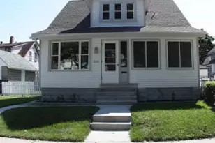 3731 W Dorothy Pl, Milwaukee, WI 53215 - Photo 1