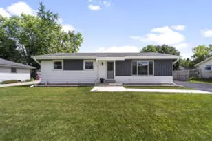 258 S Regis Rd, Saukville, WI 53080 - Photo 1