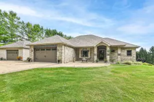 W2539 Indianhead Ln, Lafayette, WI 53121 - Photo 1