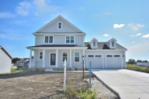 W199N5322 Ponderosa Ct, Menomonee Falls, WI 53051 - Photo 1