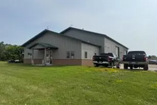 3207 11th Ave, South Milwaukee, WI 53172 - Photo 1