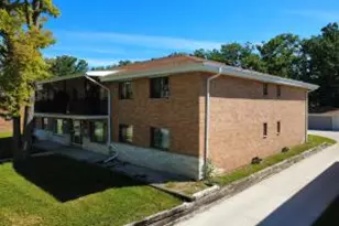 4266 N 104th St, Milwaukee, WI 53222 - Photo 1