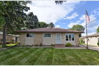 7312  Cliffside Dr, Racine, WI 53402 - Photo 1