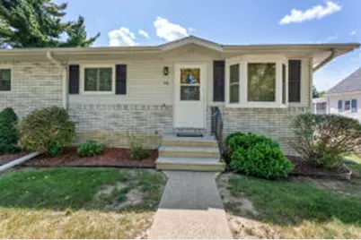 429  1st St, La Crescent, MN 55947 - Photo 1