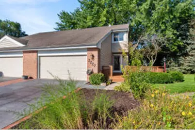 2227 E Excalibur Ct, Oak Creek, WI 53154 - Photo 1