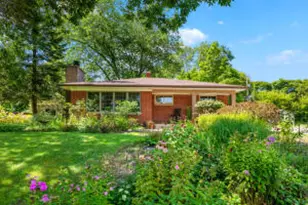 5751 S 22nd St, Milwaukee, WI 53221 - Photo 1