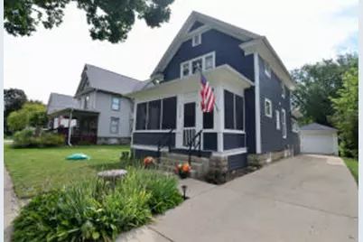 506 E Washington St, Delavan, WI 53115 - Photo 1