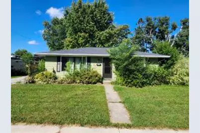 3118  92nd St, Sturtevant, WI 53177 - Photo 1