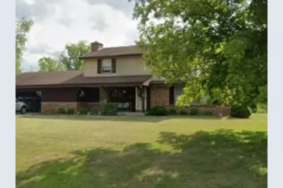 W164N7833  Tamarack Trl, Menomonee Falls, WI 53051 - Photo 1