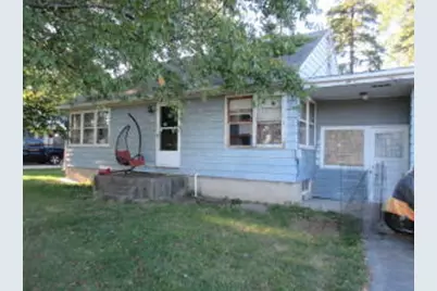 3016  3 Mile Rd, Racine, WI 53404 - Photo 1