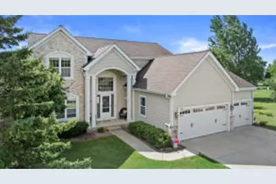 648  Riverwood Ln, West Bend, WI 53095 - Photo 1