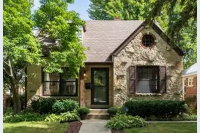 3044 N 86th St, Milwaukee, WI 53222 - Photo 1