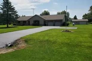 W5384 Wildlife Ln, Byron, WI 54937 - Photo 1