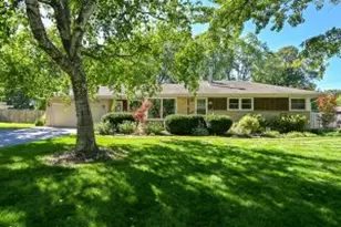 N70W13269 Brentwood Dr, Menomonee Falls, WI 53051 - Photo 1