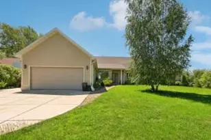 8209 N Port Washington Rd, Fox Point, WI 53217 - Photo 1