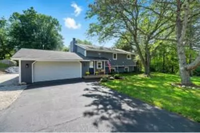 603  Jordan Cir, Richfield, WI 53017 - Photo 1