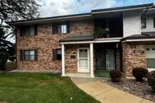 6820 Mariner Dr, Racine, WI 53406 - Photo 1