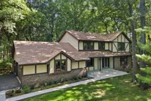 W263N7064 Thousand Oaks Dr, Lisbon, WI 53089 - Photo 1