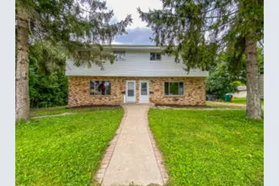 1220 N 10th Ave, West Bend, WI 53090 - Photo 1