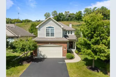 106  Lake Vista Cir, Fontana, WI 53125 - Photo 1