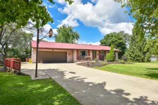 W370S1805 Utica Rd, Ottawa, WI 53118 - Photo 1