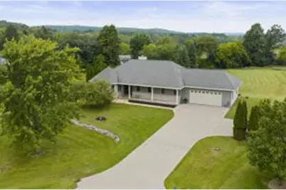 7195  Susan Dr, Barton, WI 53090 - Photo 1