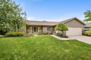 1926 Independence Ave, Holmen, WI 54636 - Photo 1