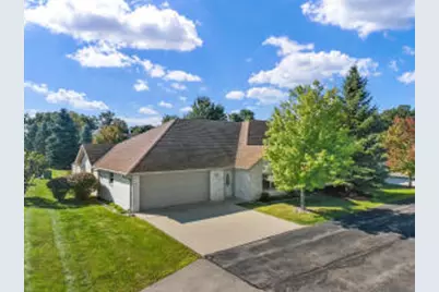 807  Ryan Ln, Elkhorn, WI 53121 - Photo 1