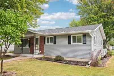 423  Wilson Ave, Fond du Lac, WI 54935 - Photo 1