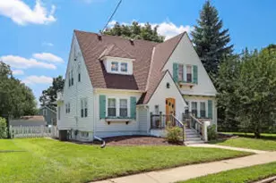 417 W State St, Burlington, WI 53105 - Photo 1