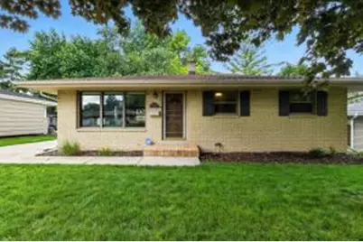 W148N8461  Albert Pl, Menomonee Falls, WI 53051 - Photo 1