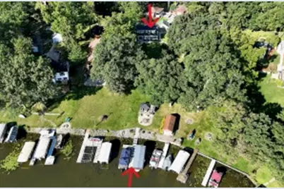 6605  Willow Ln, Racine, WI 53185 - Photo 1