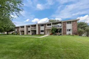 625 Westridge Dr, West Bend, WI 53095 - Photo 1