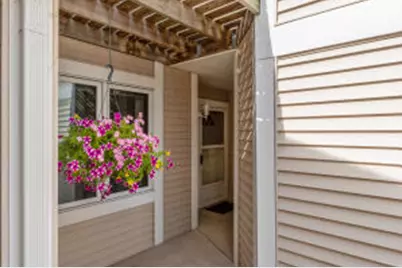 353  Hartford Sq, Hartford, WI 53027 - Photo 1